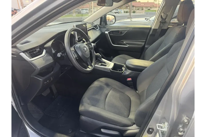 $27119 : Toyota RAV4 2024 LE 4dr SUV image 8