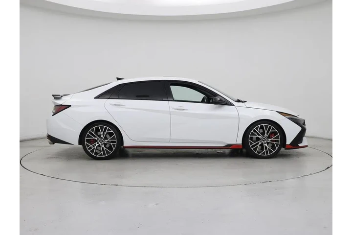 $27998 : Hyundai ELANTRA N 2022 4dr S image 7