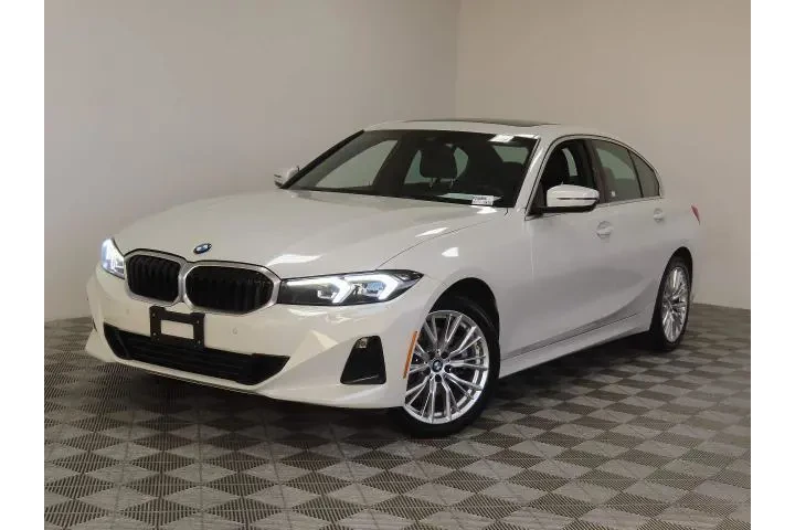 $30995 : BMW 3 Series 2024 AWD 330i x image 8