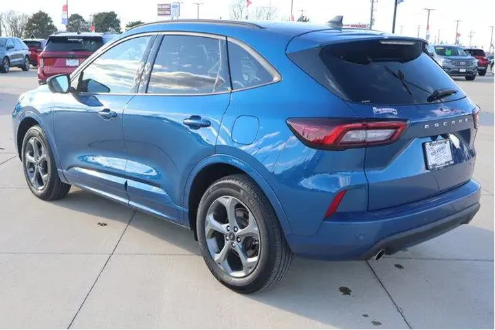 $27990 : Ford Escape 2023 AWD ST-Line image 7