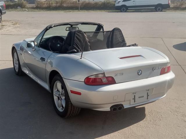 $10998 : 2002 Z3 image 7