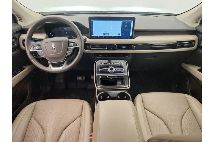 $35998 : Lincoln Nautilus 2022 AWD Re image 9