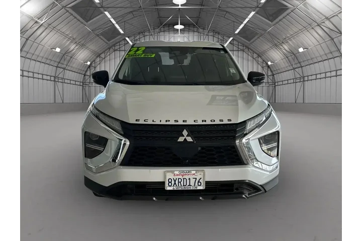 $17995 : Mitsubishi Eclipse Cross 202 image 9
