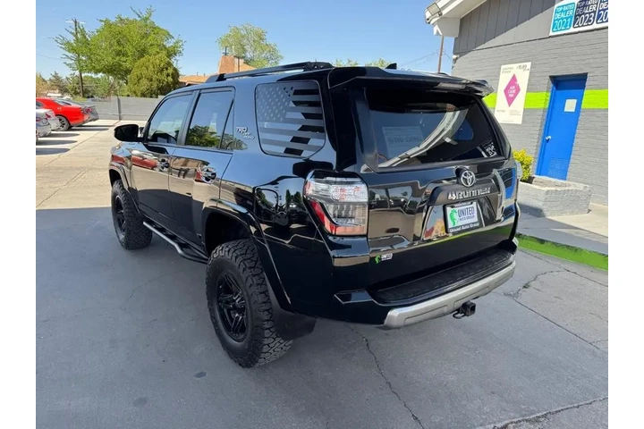 2021 4Runner TRD Off-road Pre image 7