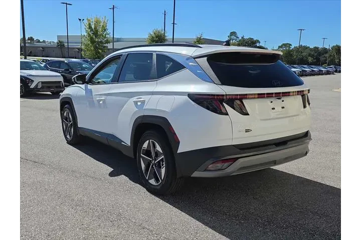 $32599 : Hyundai TUCSON 2025 SEL Conv image 5