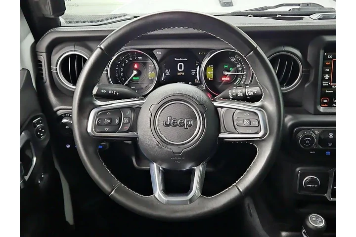 $30998 : Jeep Wrangler Unlimited 2022 image 10