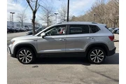 $18319 : Volkswagen Taos 2024 SE 4dr thumbnail