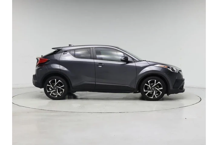 $17998 : Toyota C-HR 2018 XLE 4dr Cro image 7