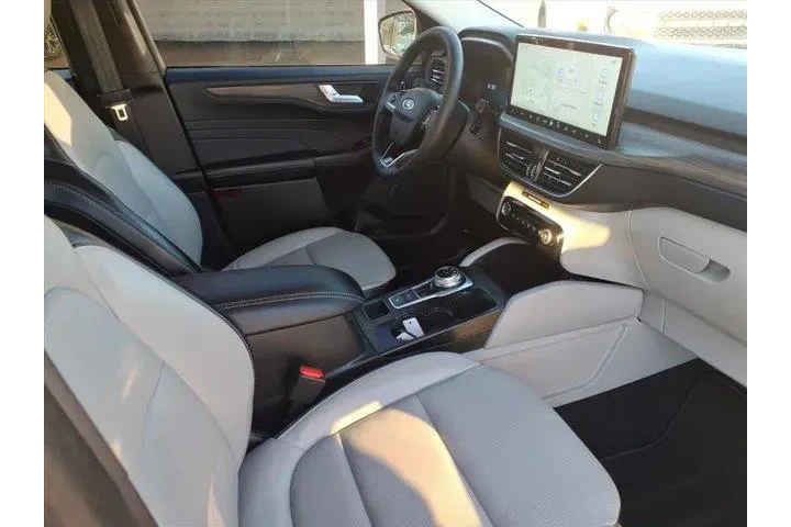 $26992 : Ford Escape 2023 AWD Platinu image 10