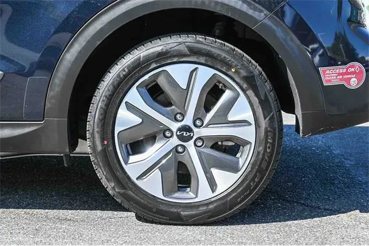 $16000 : Kia Niro EV 2022 EX 4dr Cros image 9