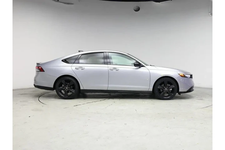 $29998 : Honda Accord Hybrid 2023 Spo image 7
