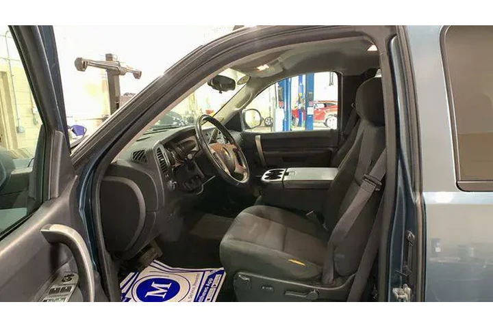 $9799 : Chevrolet Silverado 1500 201 image 7