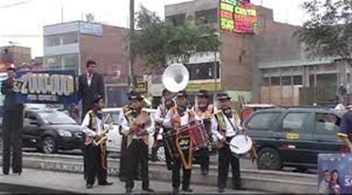 Banda de Músicos en Lima Perú image 4