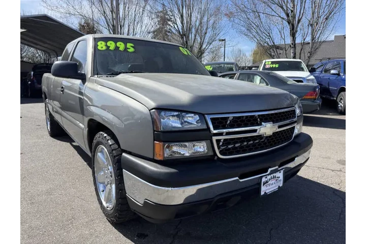 $6998 : 2007 Silverado 1500 Classic LS image 4