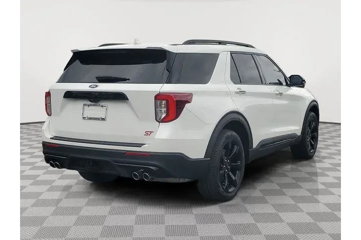 $39995 : Ford Explorer 2024 AWD ST 4d image 1