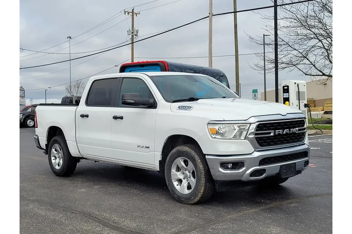 $35788 : Ram 1500 2023 4x4 Big Horn 4 image 1