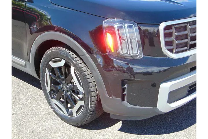 $34997 : Kia Telluride 2025 AWD S 4dr image 3