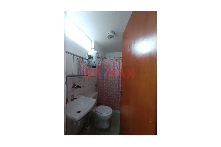 $193 : VENDO AMPLIO DEPARTAMENTO image 4