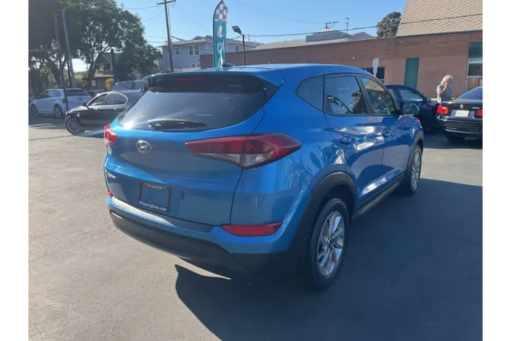 $11995 : 2016 Tucson SE image 6