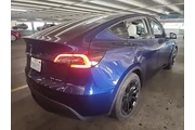 $28499 : Tesla Model Y 2023 AWD Long thumbnail