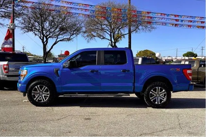 $33977 : Ford F-150 2021 4x4 XL 4dr S image 8