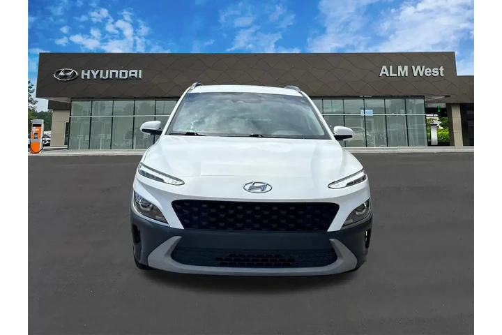 $18720 : Hyundai KONA 2023 AWD SEL 4d image 2