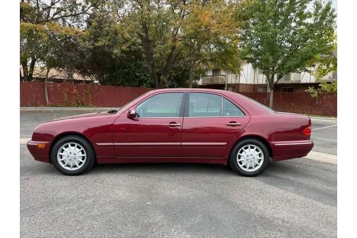 $8599 : 2001 Mercedes-Benz E-Class E image 5