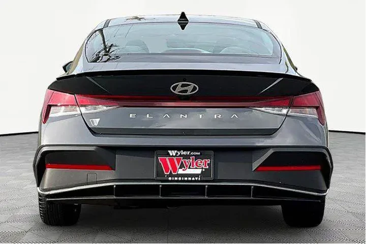 $21709 : Hyundai ELANTRA 2025 SEL Spo image 5
