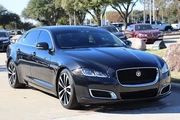 $33998 : 2019 XJ XJ50 V6 thumbnail