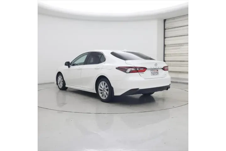 $25998 : Toyota Camry 2024 LE 4dr Sed image 2