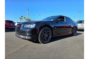 $22264 : Chrysler 300 2019 AWD S 4dr thumbnail