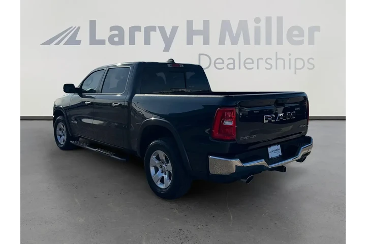 $39908 : Ram 1500 2025 4x4 Big Horn 4 image 3