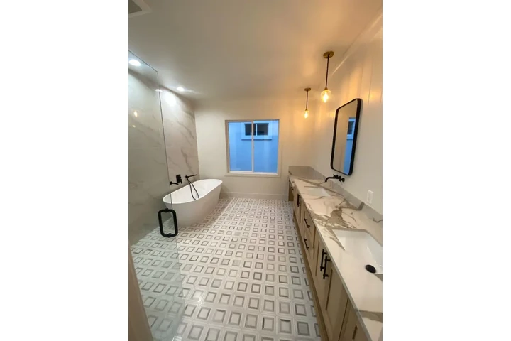 Solid Build Construction image 5