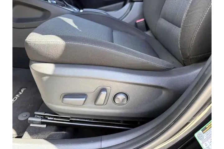 $18999 : Hyundai KONA 2023 AWD SEL 4d image 10