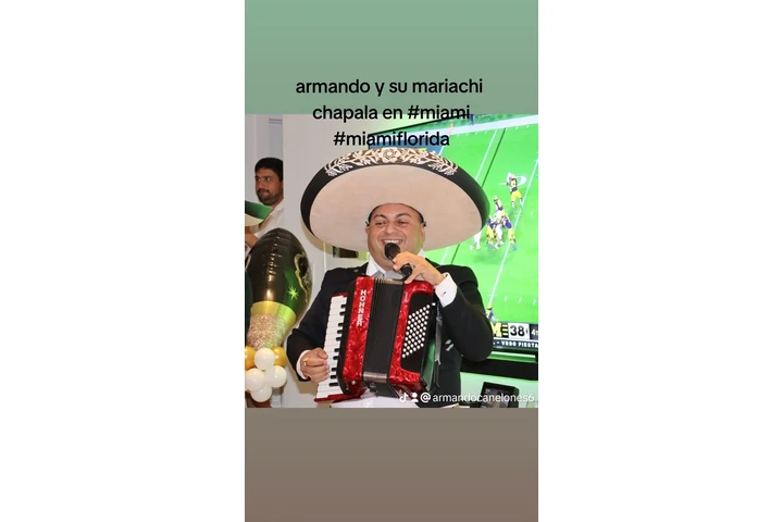 Armando y su mariachi chapala image 5