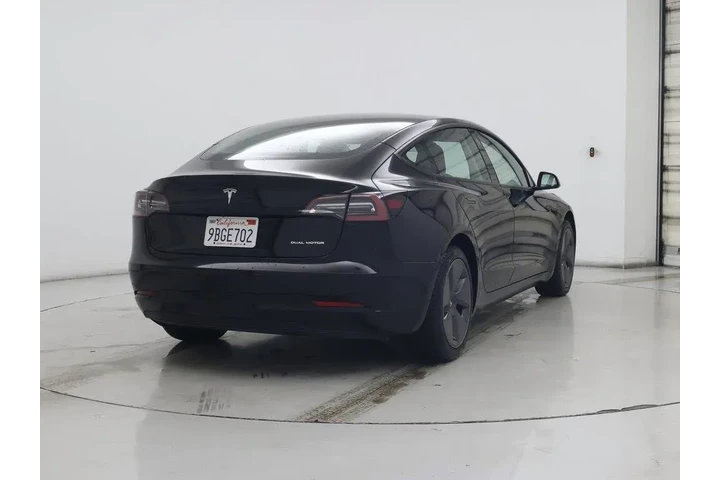 $29998 : Tesla Model 3 2022 AWD Long image 8