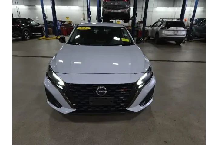 $23995 : Nissan Altima 2023 AWD 2.5 S image 3