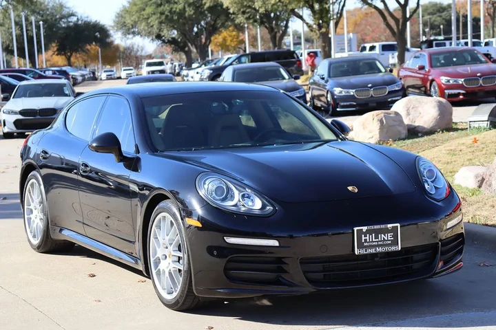 $34959 : 2016 Panamera Edition image 3