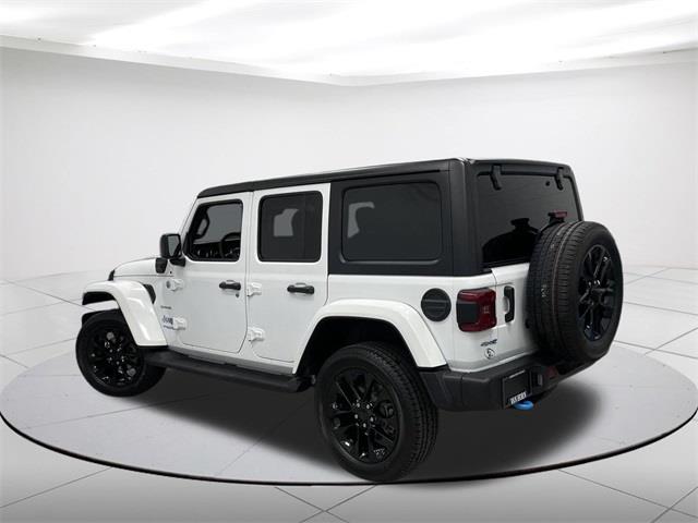 $29140 : Pre-Owned 2022 Wrangler Unlim image 3