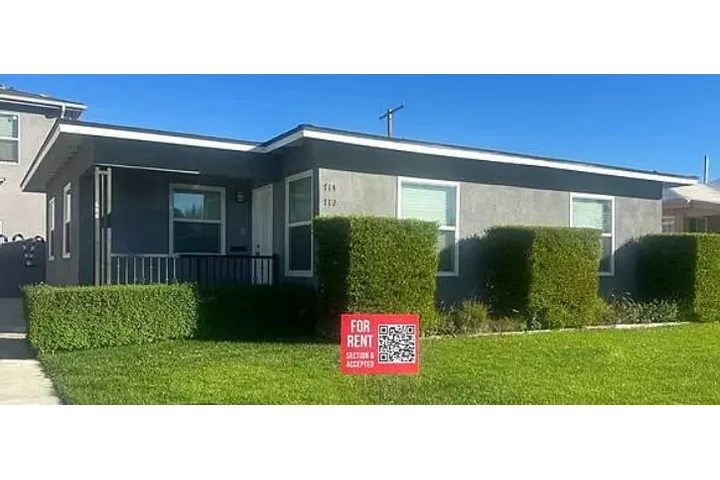 $1528 : Hermosa casa🏠en Compton🏠 image 1