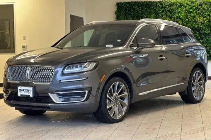 $24985 : Lincoln Nautilus 2019 AWD Re image 8