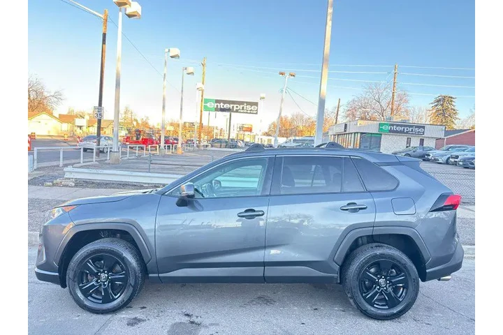 $16995 : 2019 RAV4 XLE image 3