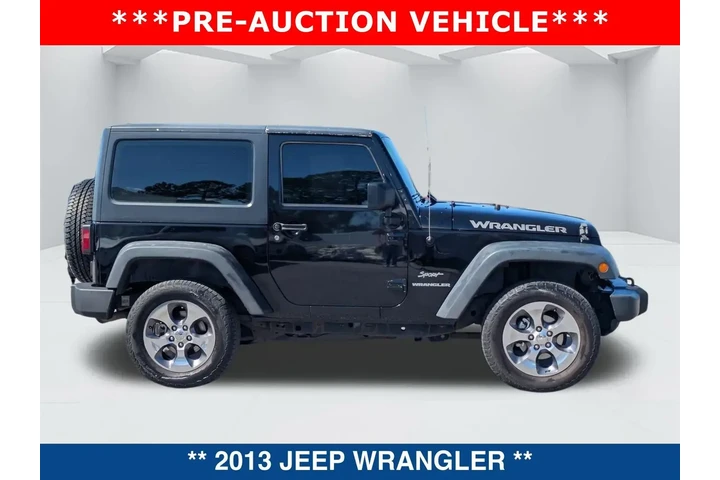 $10000 : Jeep Wrangler 2013 4x4 Sport image 3