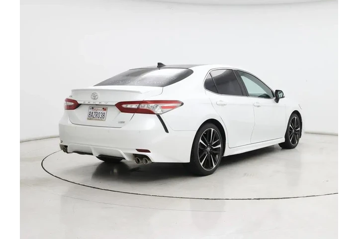 $22998 : Toyota Camry 2018 XSE V6 4dr image 8