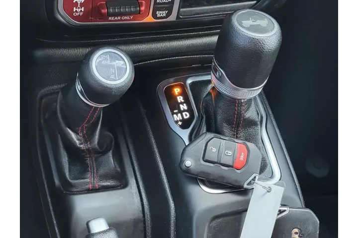 $30000 : Jeep Wrangler Unlimited 2021 image 9