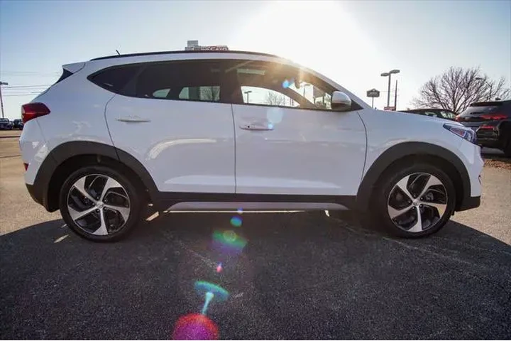 $12701 : Hyundai TUCSON 2017 AWD Valu image 2