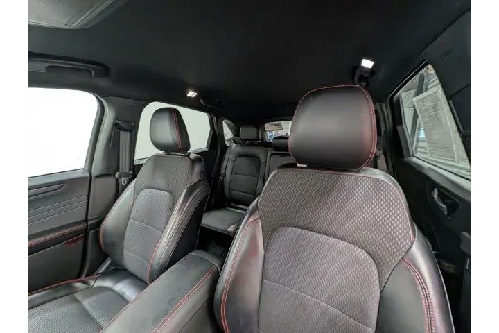 $26671 : Ford Escape 2024 AWD ST-Line image 5