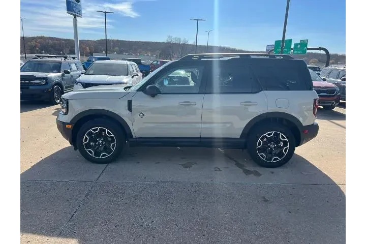 $30470 : Ford Bronco Sport 2025 AWD O image 4