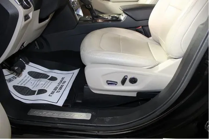 $15500 : Ford Explorer 2018 Limited 4 image 10