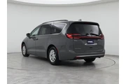 $27998 : Chrysler Pacifica 2022 Touri thumbnail